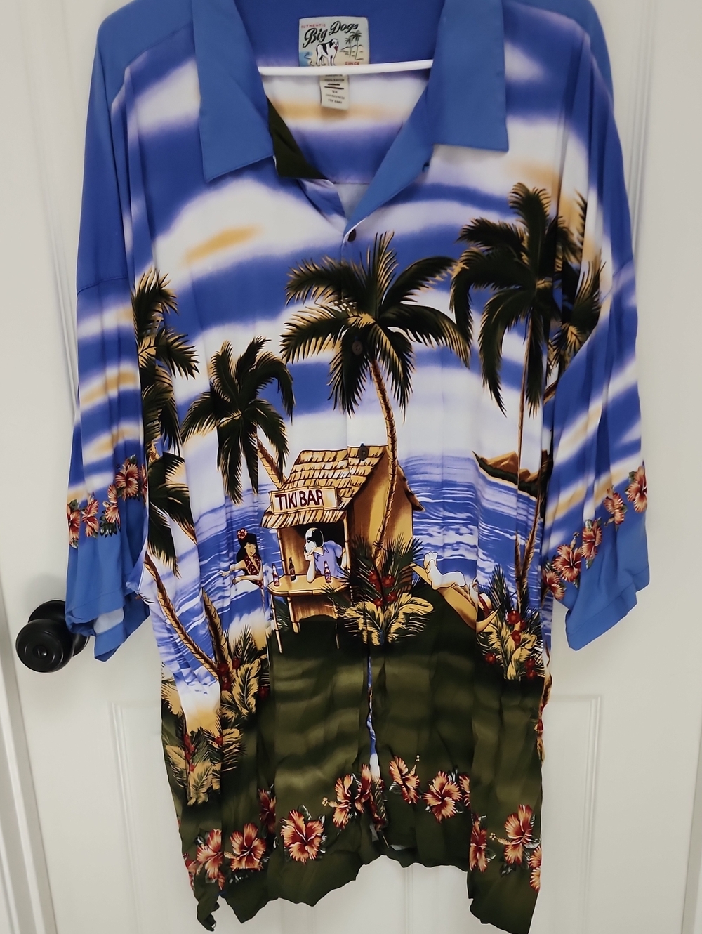 Authentic Big Dogs Size 5XL Blue and Green Hawaiian Tiki Bar Button-Down Shirt